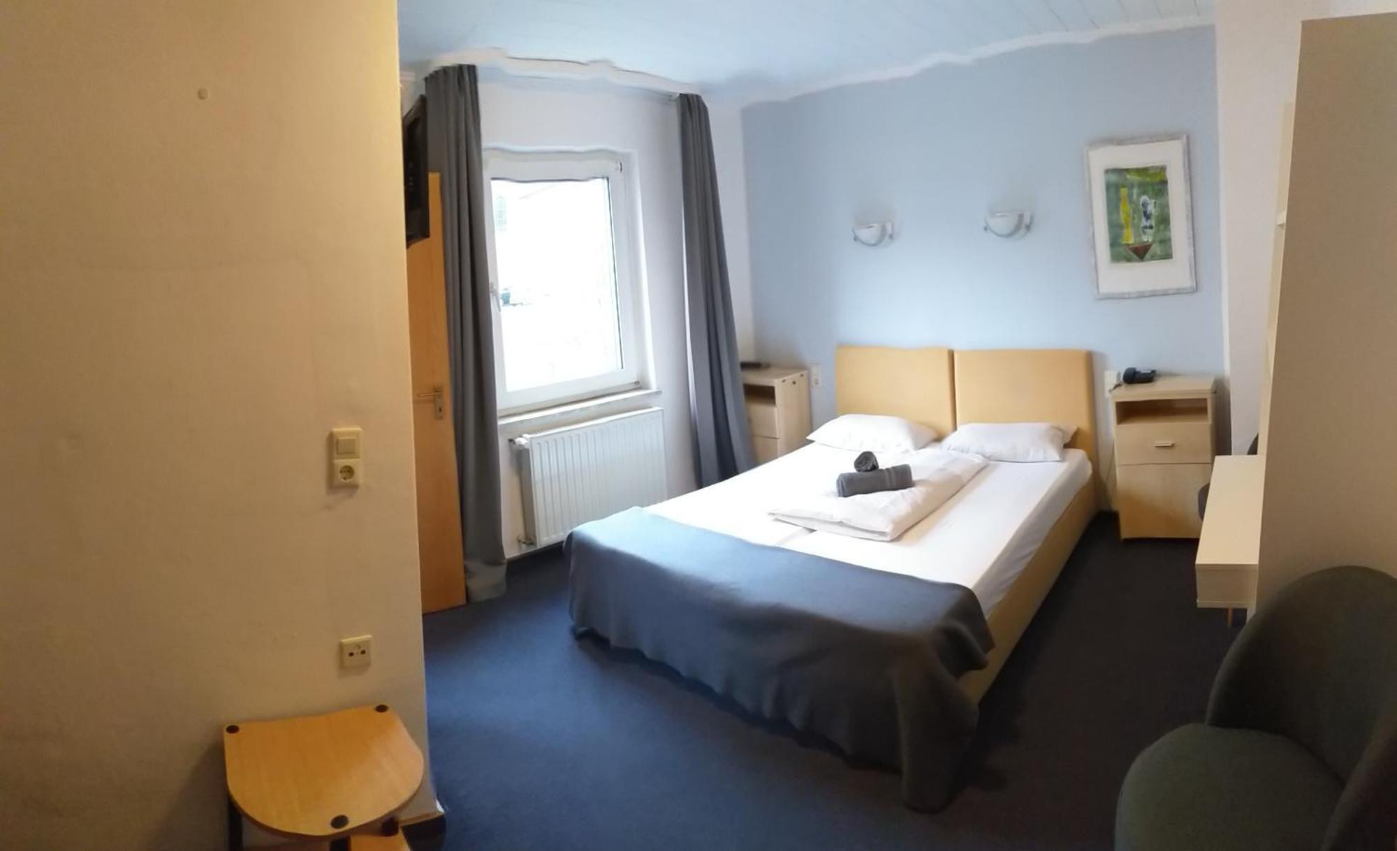 Hotel Kriemhilde Вормс Номер фото