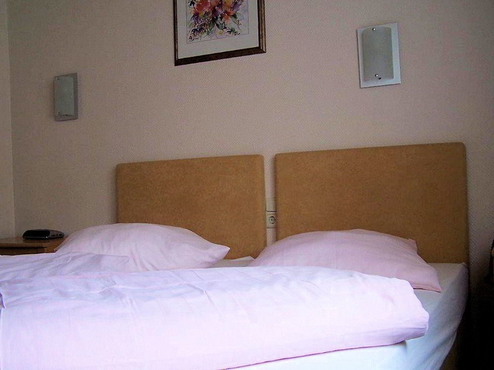 Hotel Kriemhilde Вормс Экстерьер фото